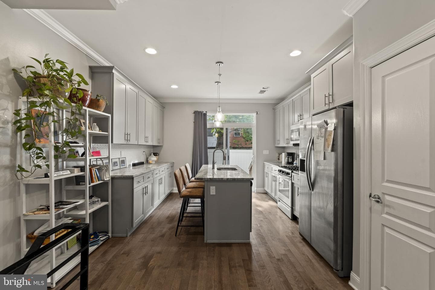 1740 N Lambert Street photo 7