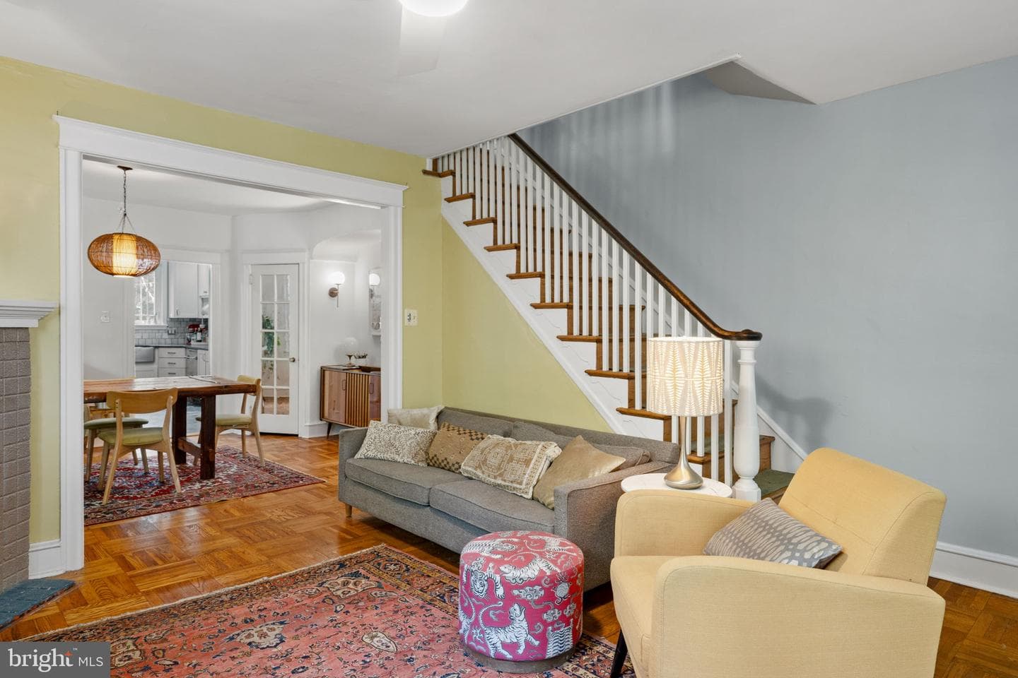 156 E Roumfort Road photo 18