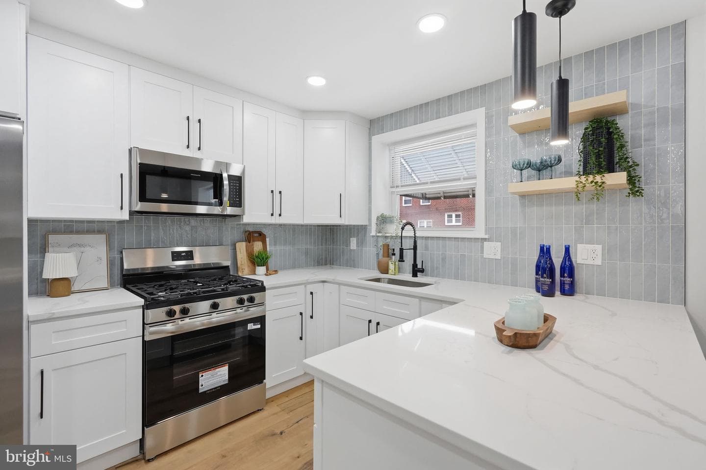 2822 Maxwell Street photo 22