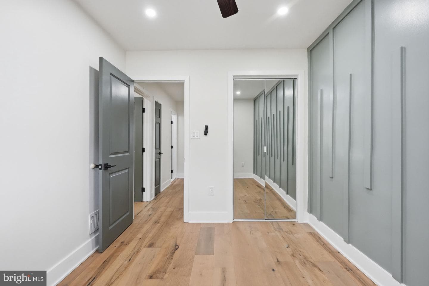 2822 Maxwell Street photo 35