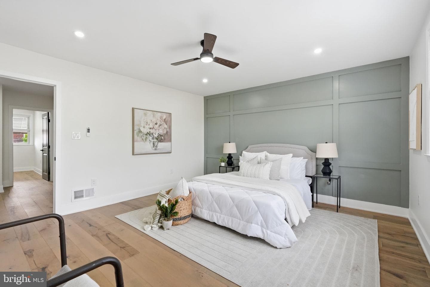 2822 Maxwell Street photo 45