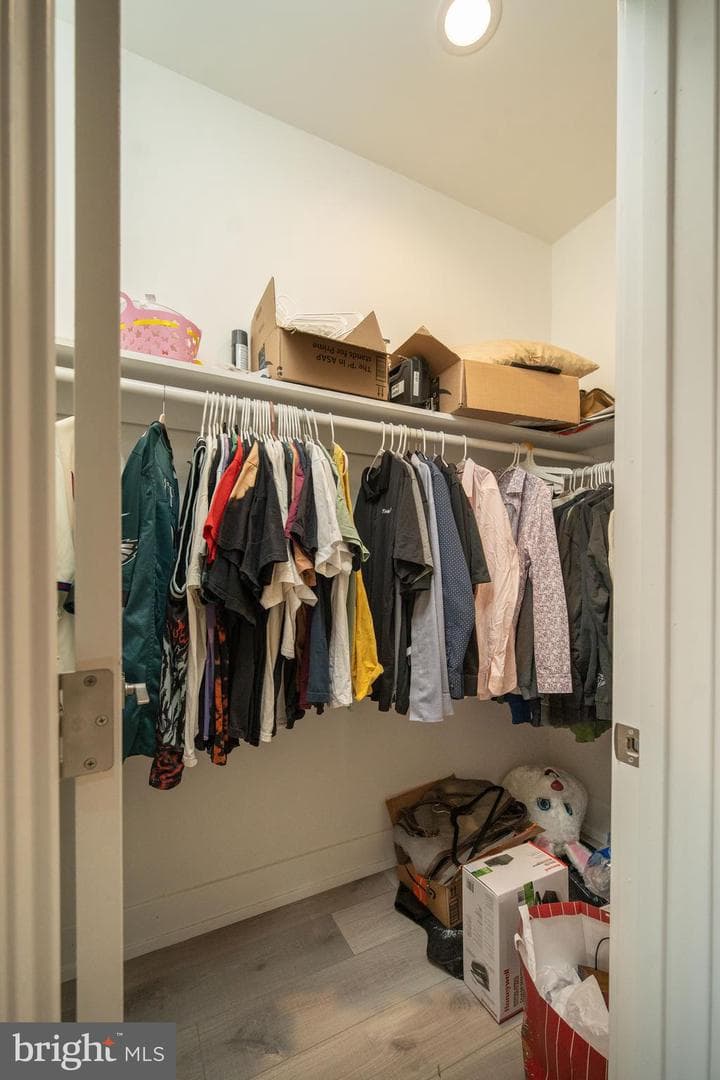 3010 Janney Street photo 29