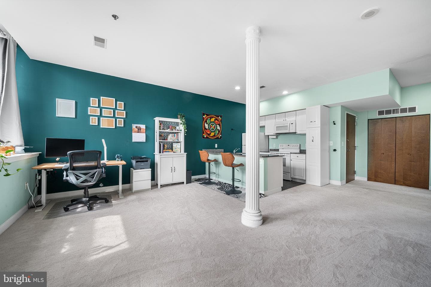 1001 Chestnut Street #702e photo 3