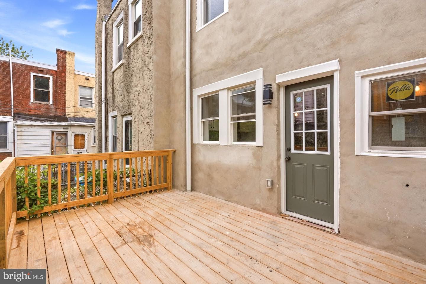 512 S Yewdall Street photo 34