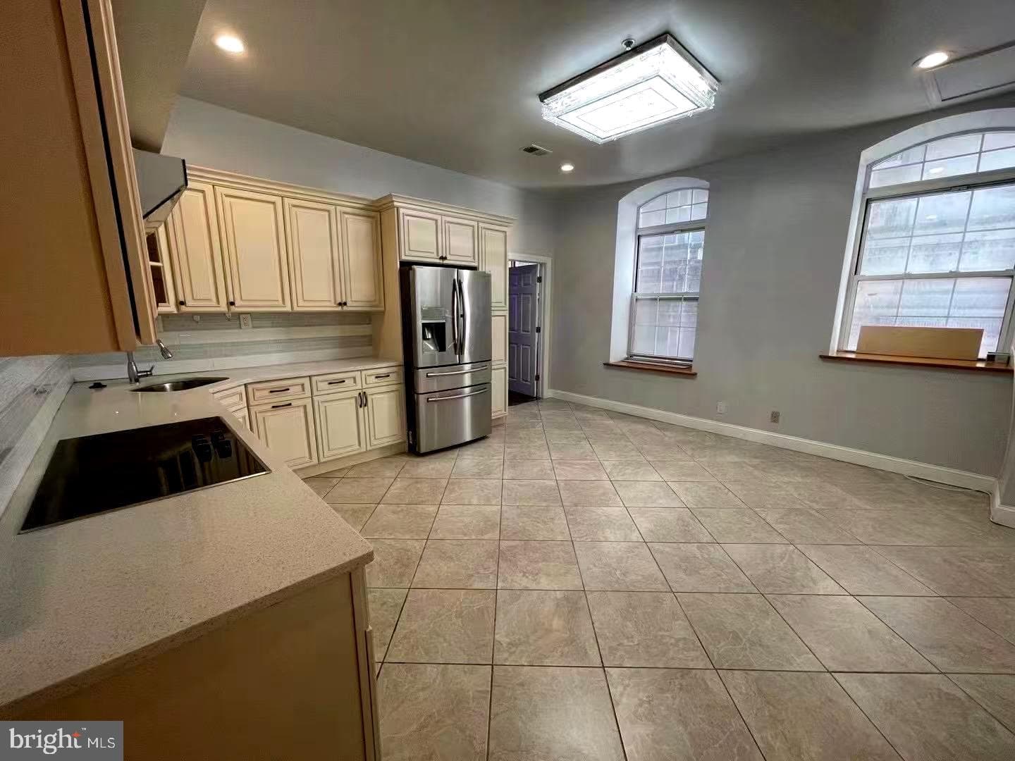 926 Race Street #4c, Philadelphia