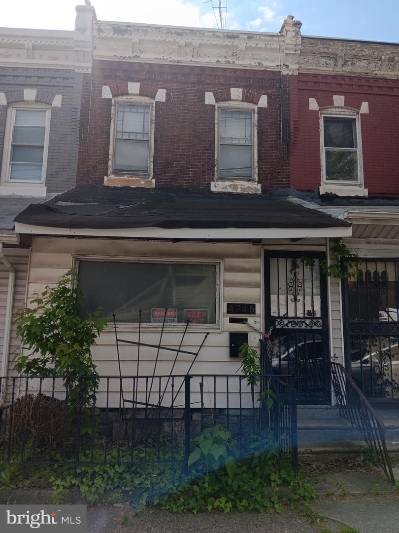 4746 Paschall Avenue, Philadelphia