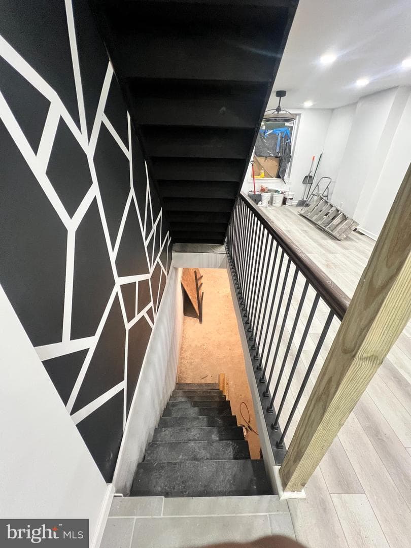 2145 N Dover Street photo 9