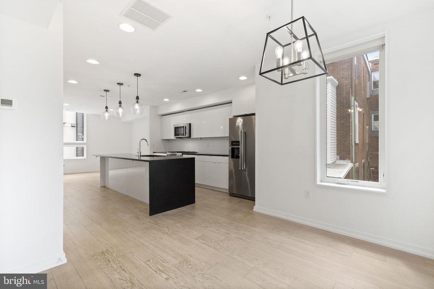 608 N Galloway Street #a photo 3