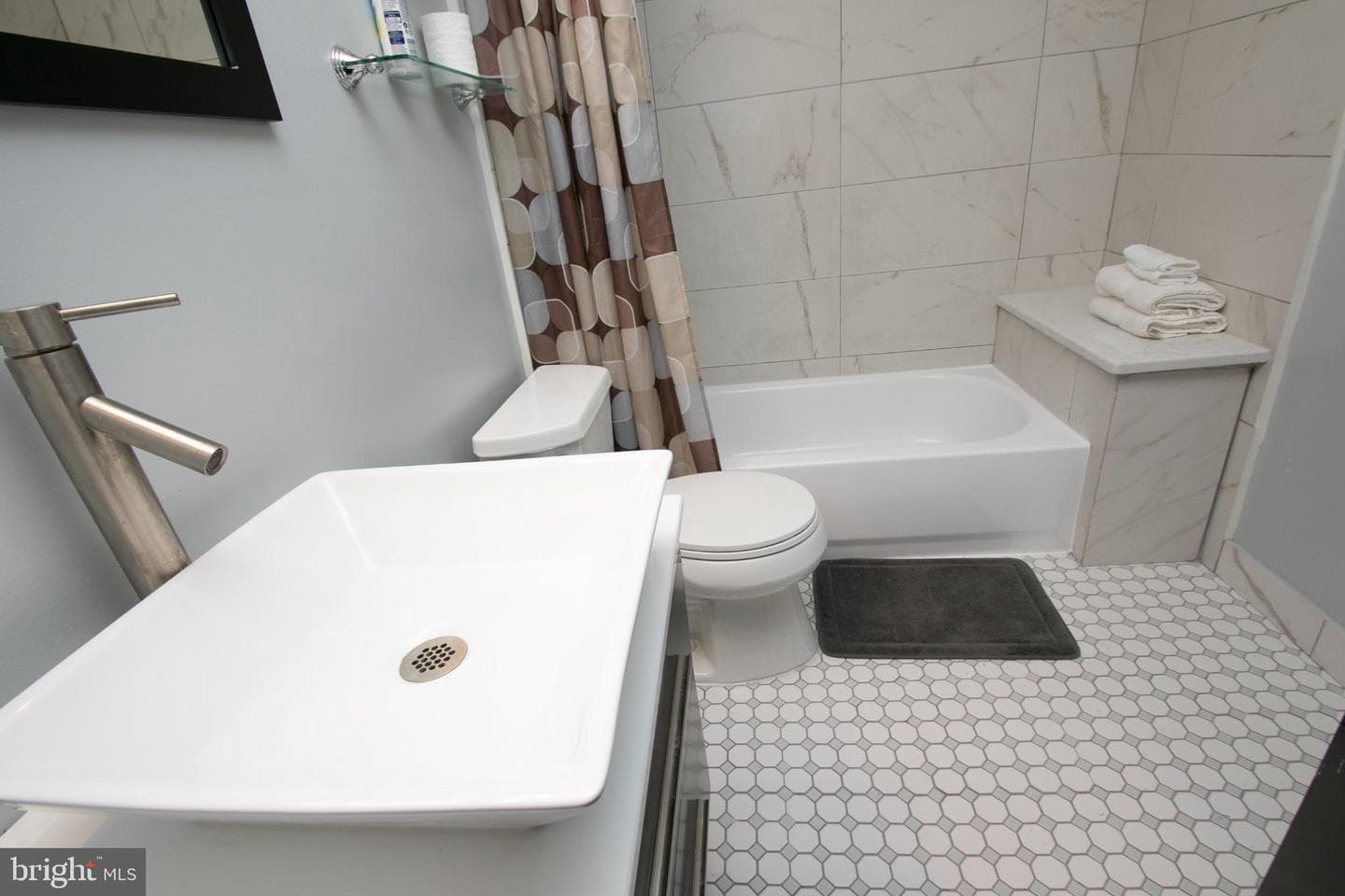 2135 Walnut Street #304 photo 6
