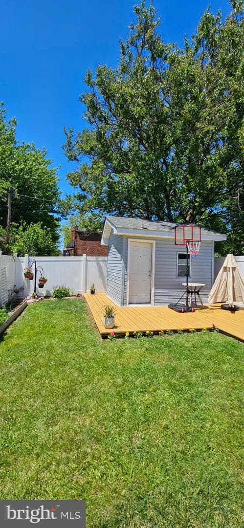 6414 Lawndale Avenue photo 4