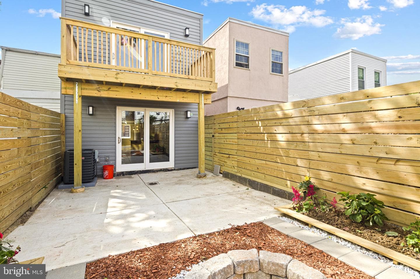 2824 Gaul Street photo 26