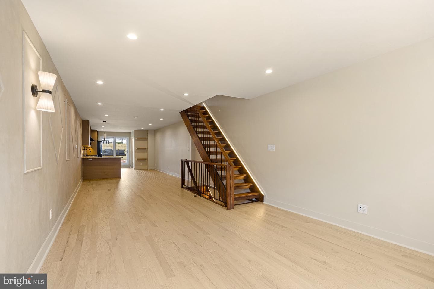 2824 Gaul Street photo 5