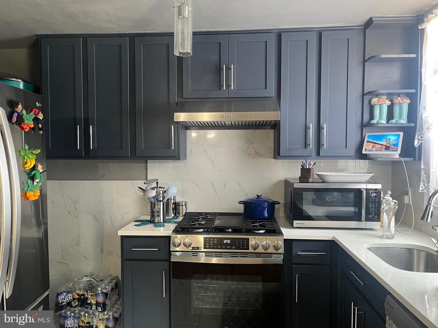 1334 Mckinley Street photo 3