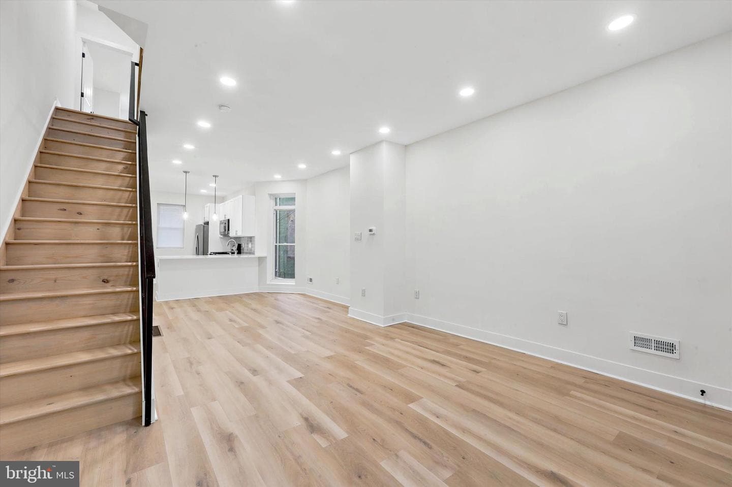5751 Rodman Street photo 5