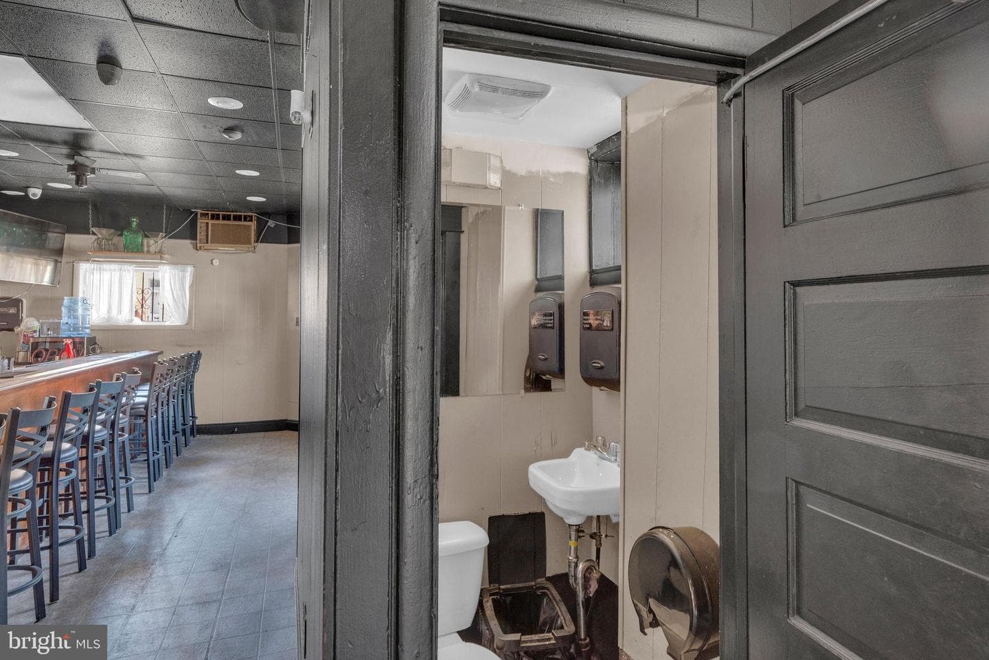 5037 Ditman Street photo 15