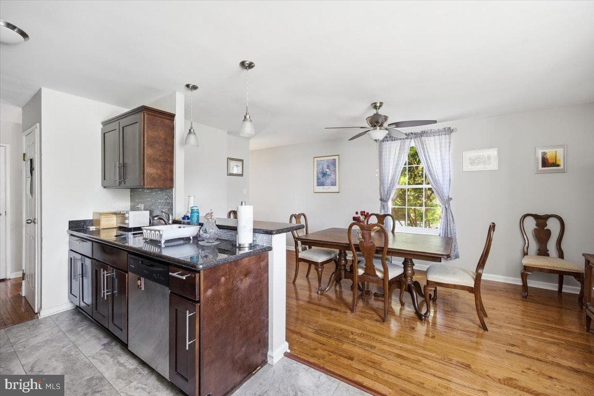 10882 Knights Rd photo 13