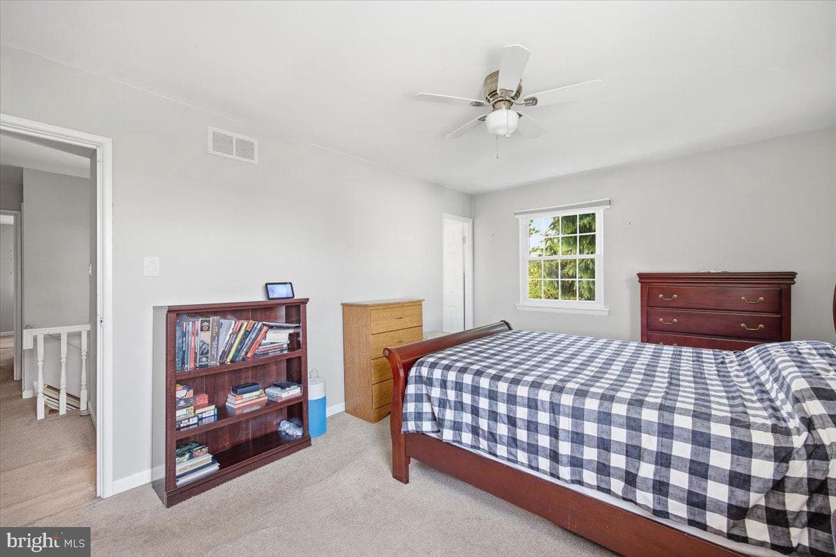 10882 Knights Rd photo 16