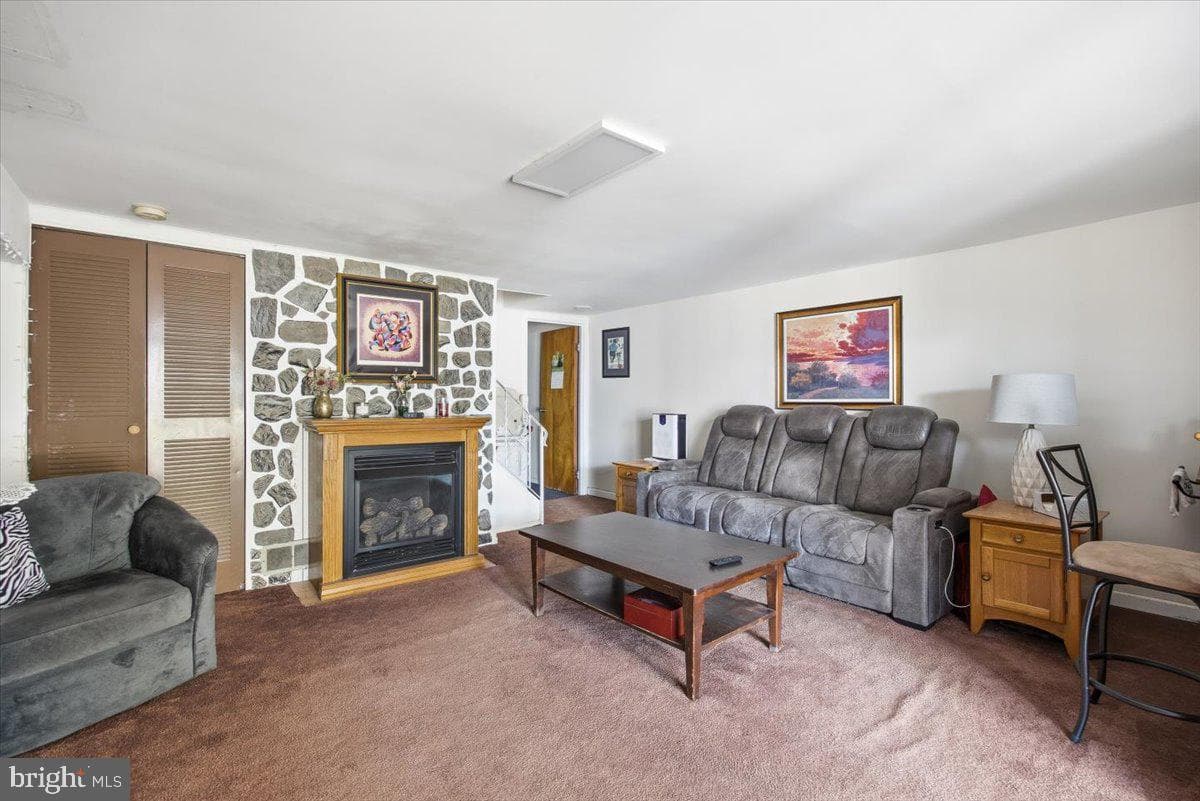 10882 Knights Rd photo 27