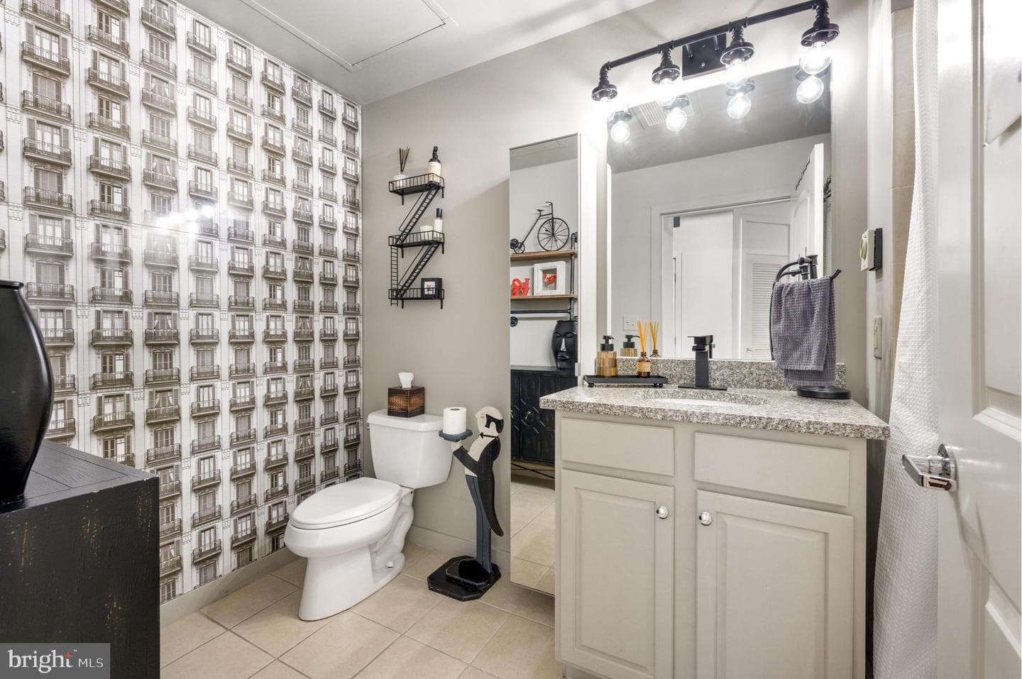 113 N Bread Street #3a6 photo 29