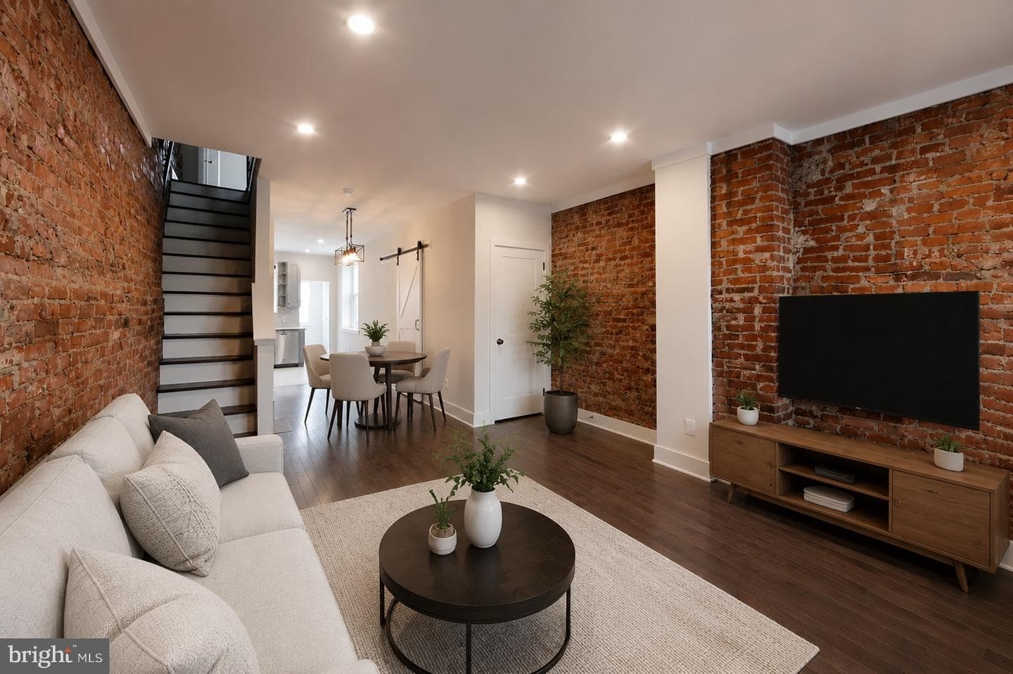 2677 Aramingo Avenue, Philadelphia