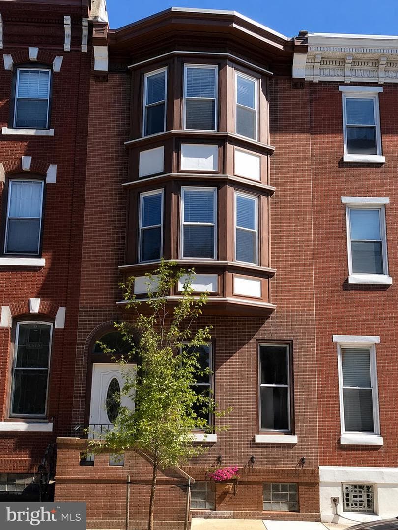 1517 Christian Street, Philadelphia
