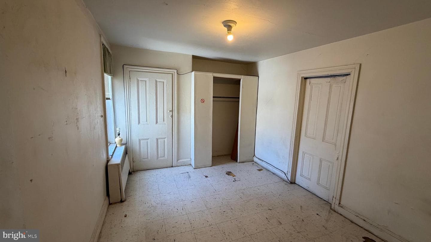 1517 Christian Street photo 22