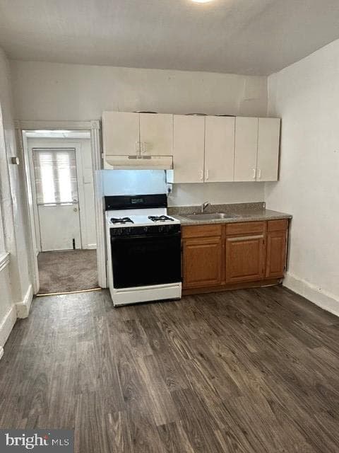 2011 Castor Avenue photo 4