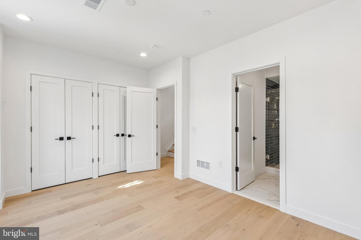 1342 S Bouvier Street photo 16