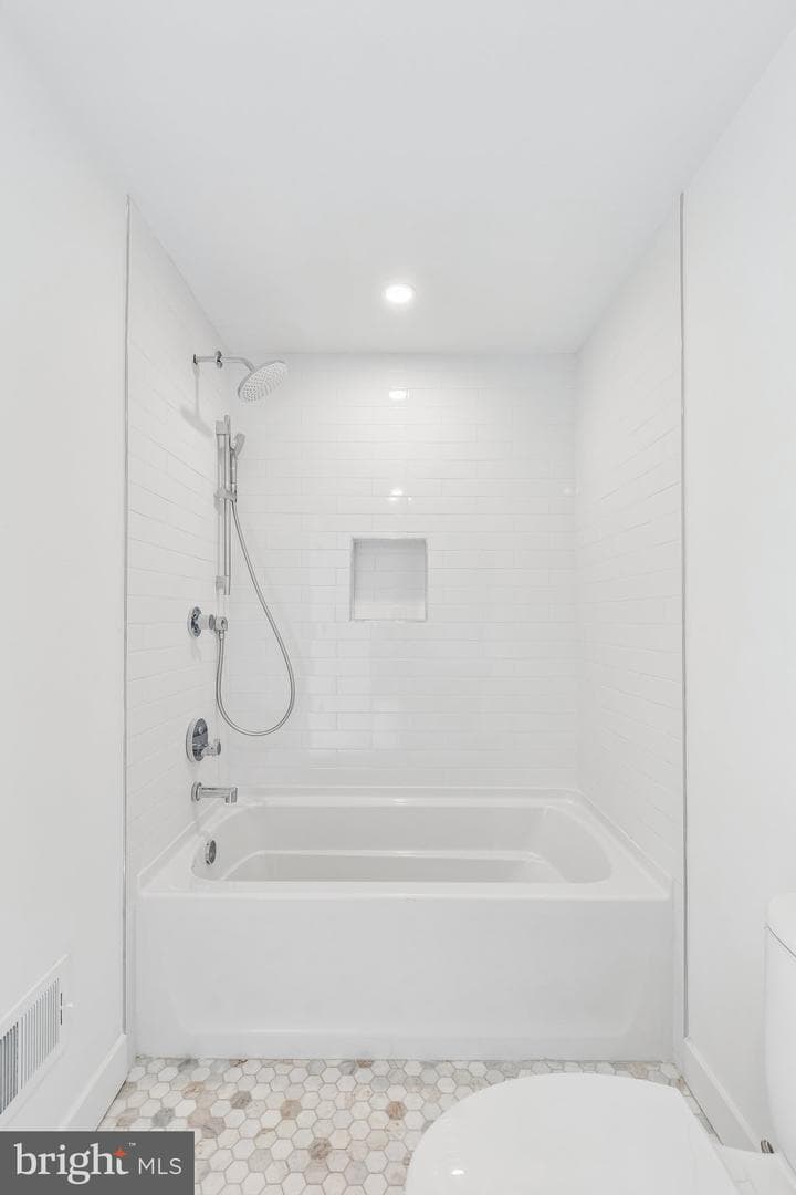 1342 S Bouvier Street photo 20