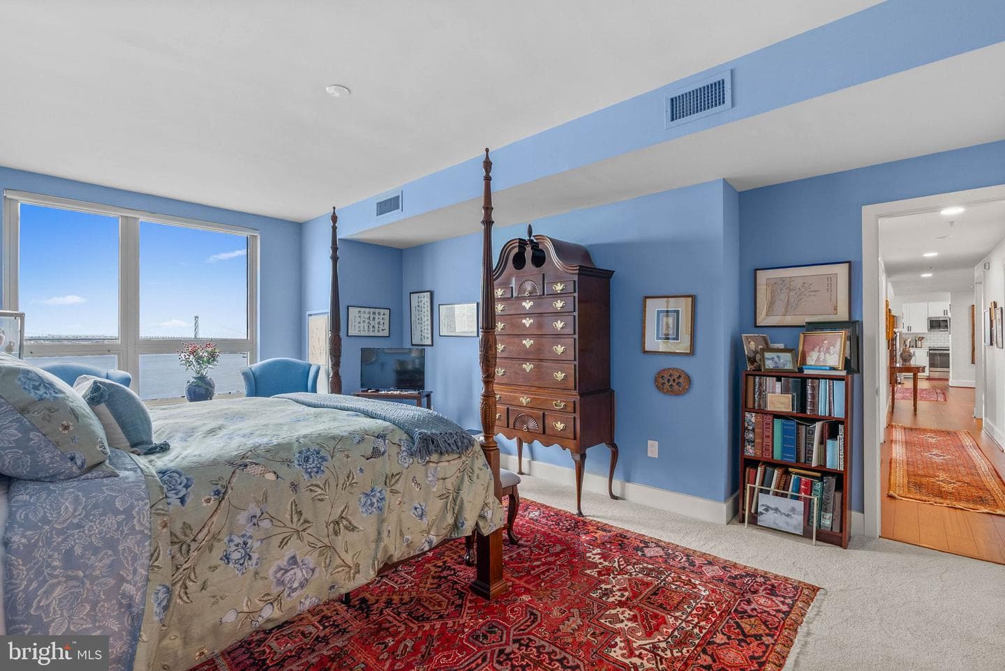 717 S Columbus Boulevard #1416 photo 29