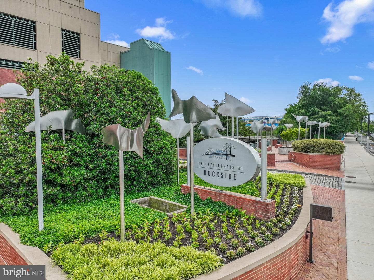 717 S Columbus Boulevard #1416 photo 44