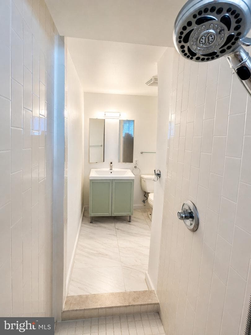 1345 E Berks Street photo 27