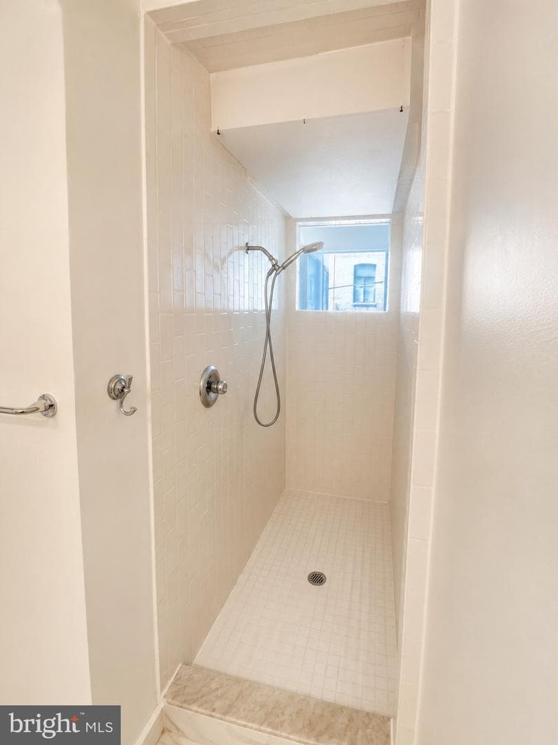 1345 E Berks Street photo 28
