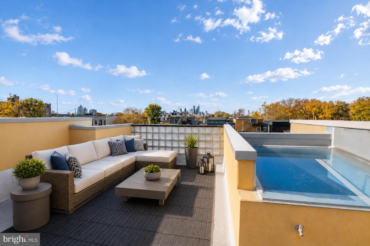 1345 E Berks Street photo 31