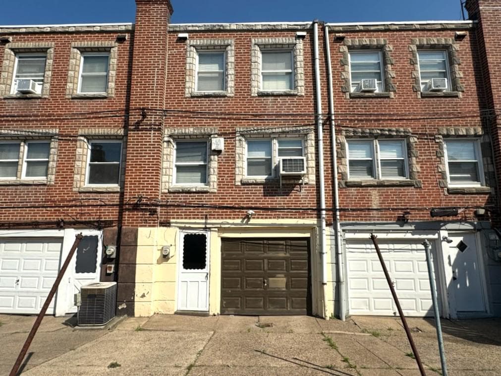 6645 Cottage St photo 25