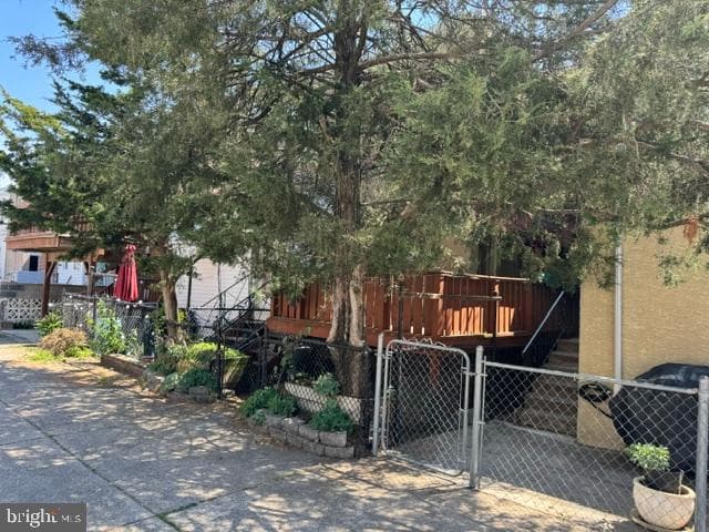 2834 S Franklin Street photo 29
