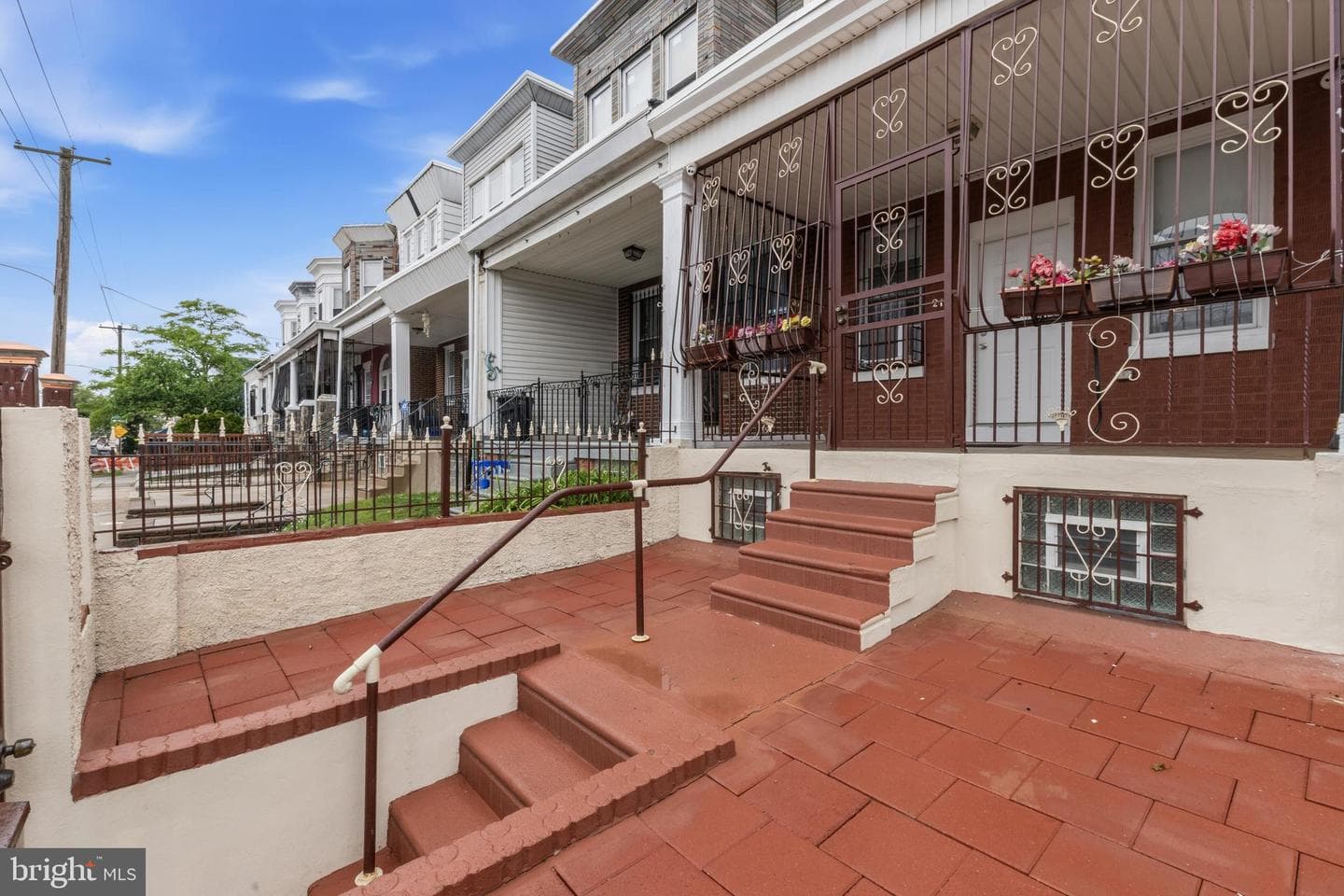 213 W Duncannon Avenue photo 3