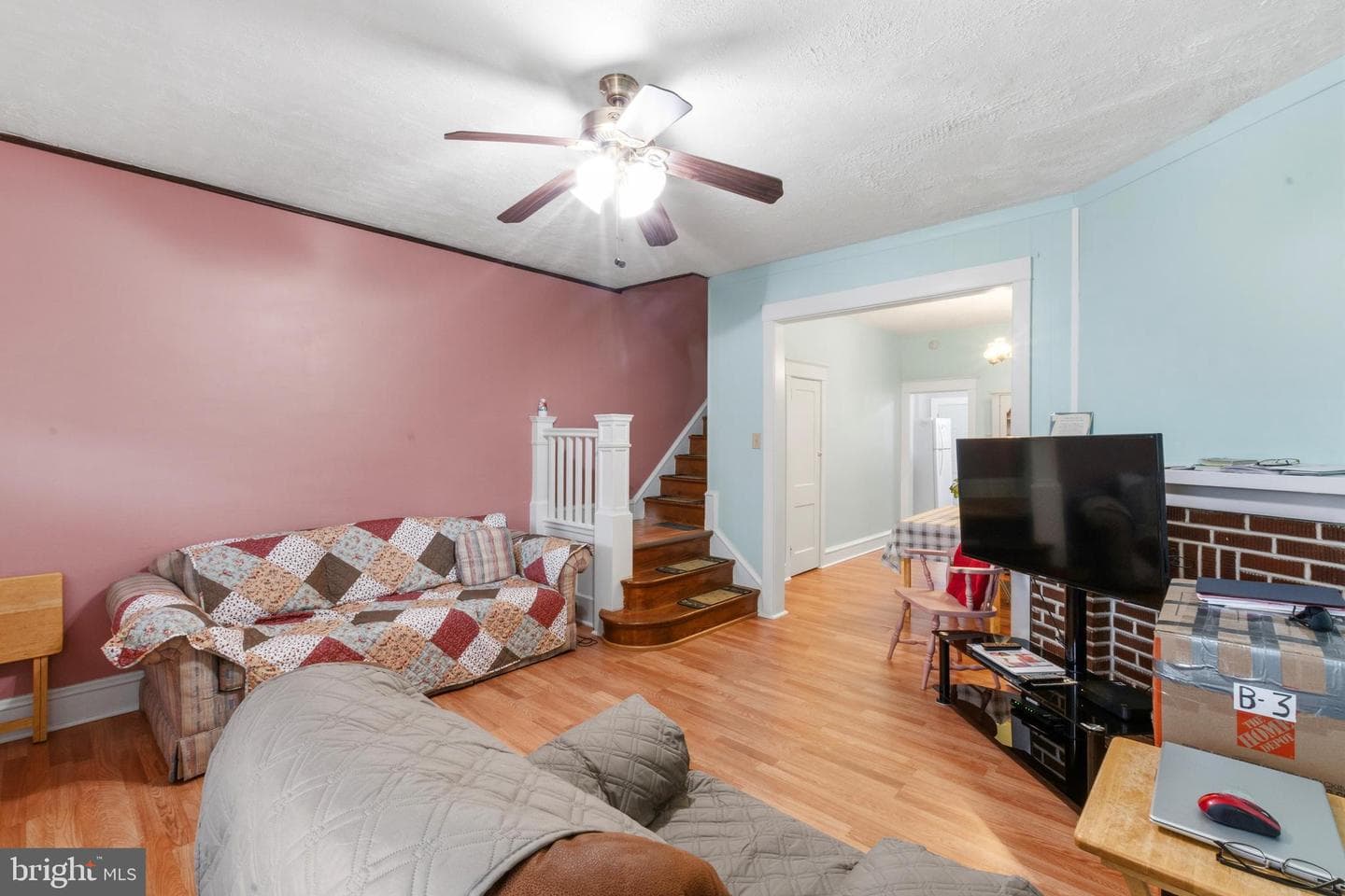 213 W Duncannon Avenue photo 6