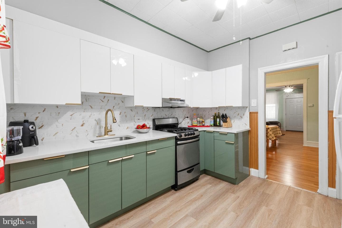 213 W Duncannon Avenue photo 9