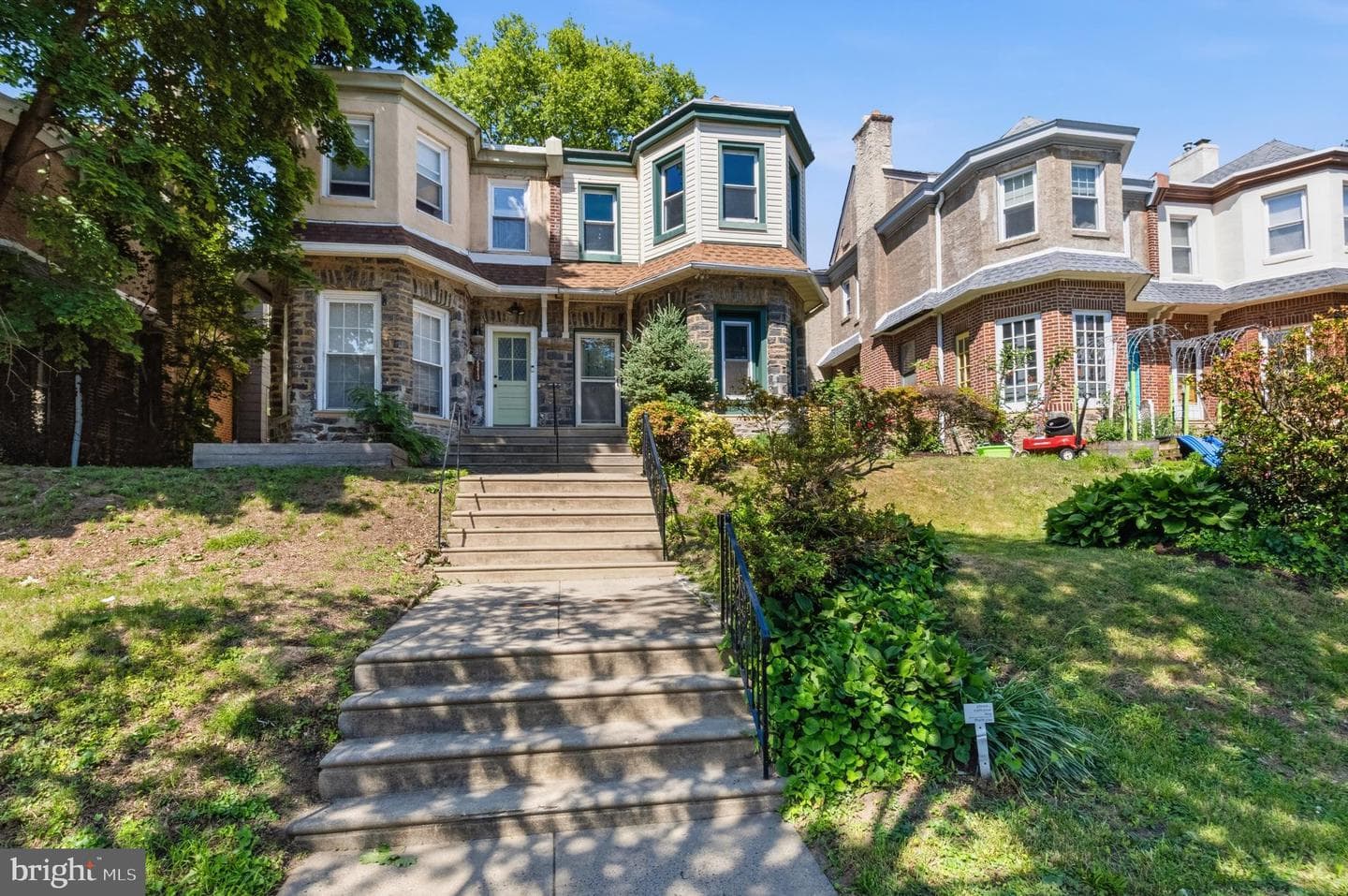6211 Wayne Avenue, Philadelphia