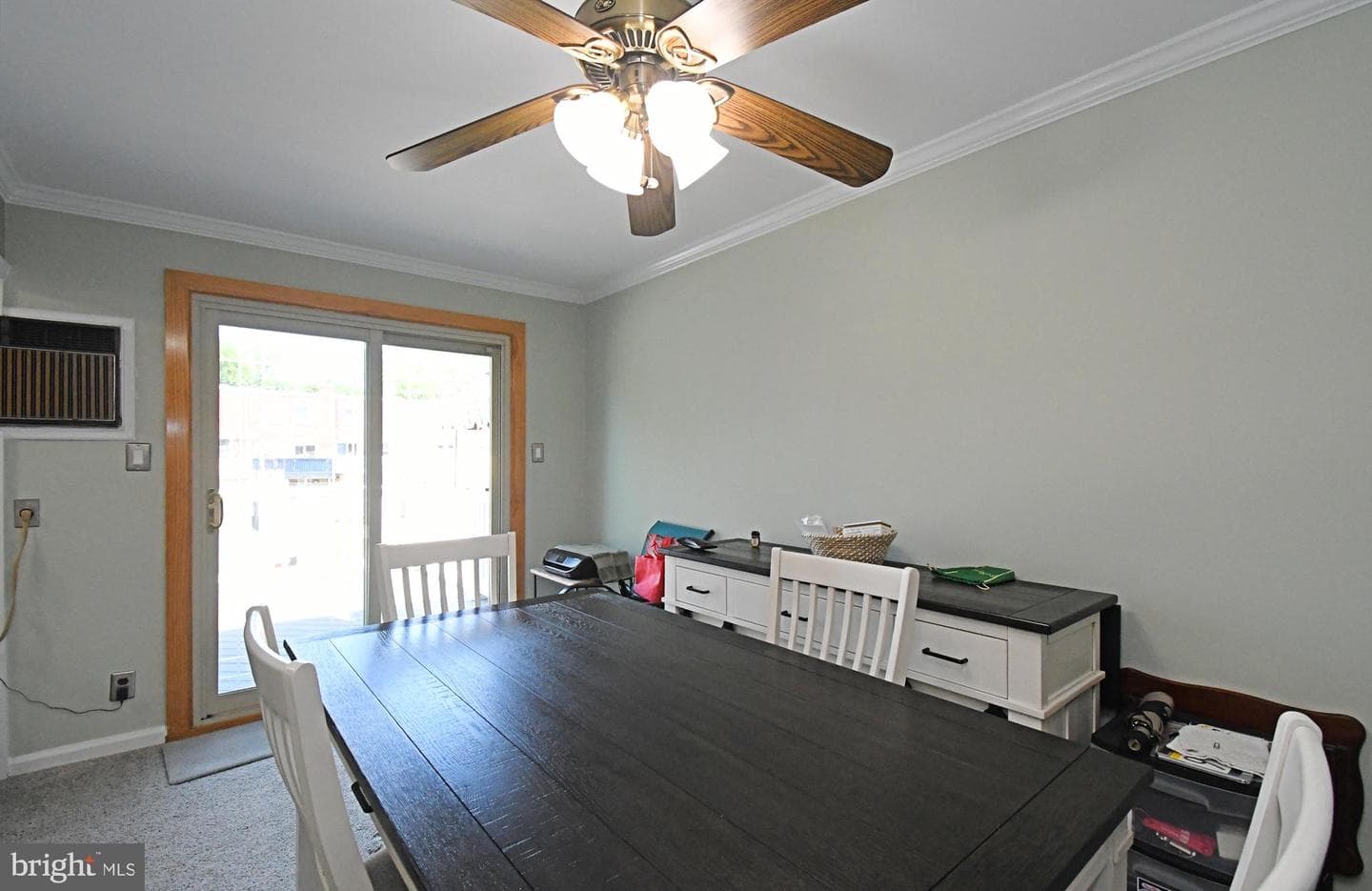 3349 Holme Avenue photo 8