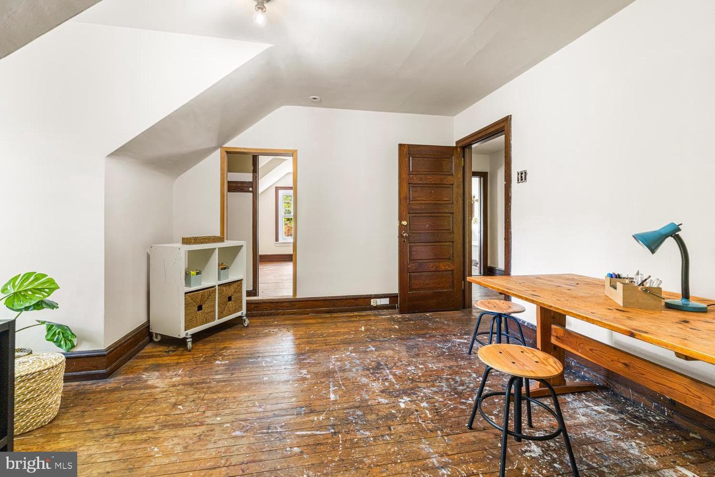 601 W Hortter Street photo 45