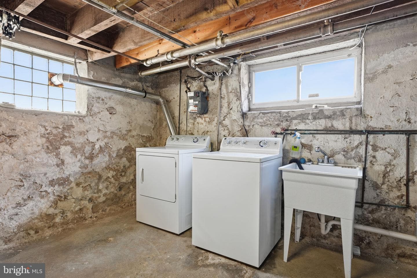 2655 S Bouvier Street photo 22