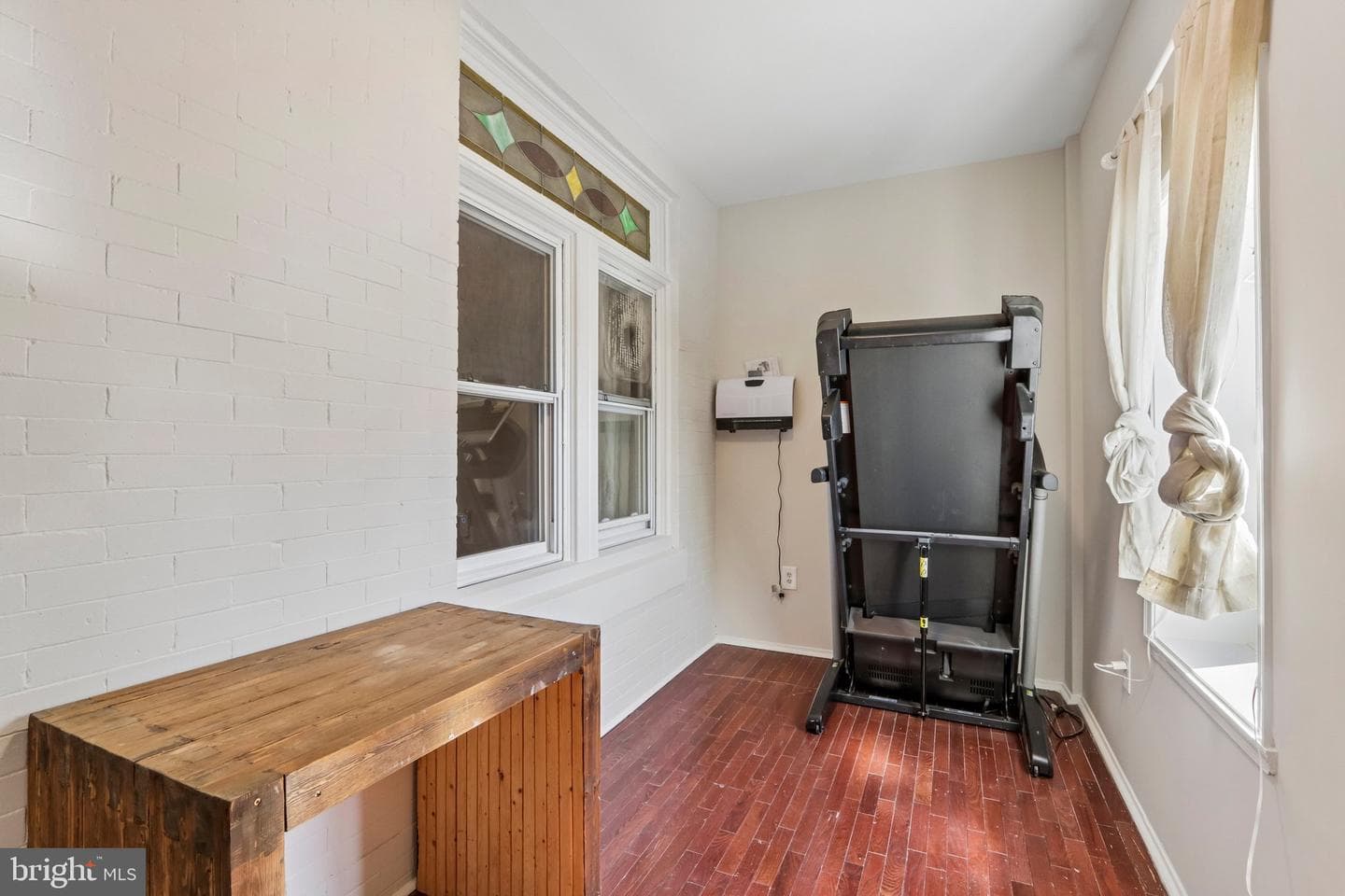 5217 Greenway Avenue photo 11