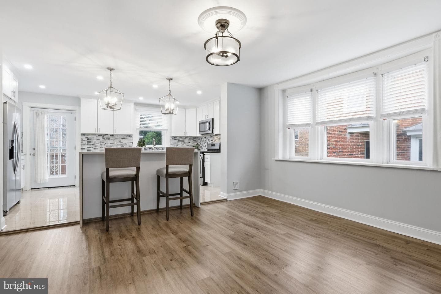 1315 E Cliveden Street photo 8
