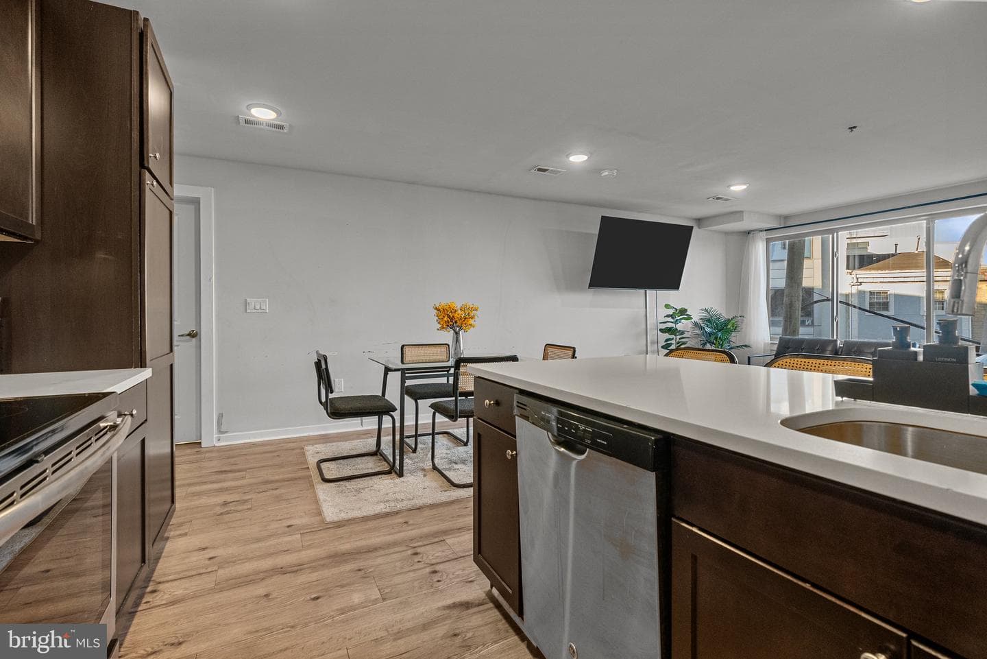 1608 Ridge Avenue #302 photo 12