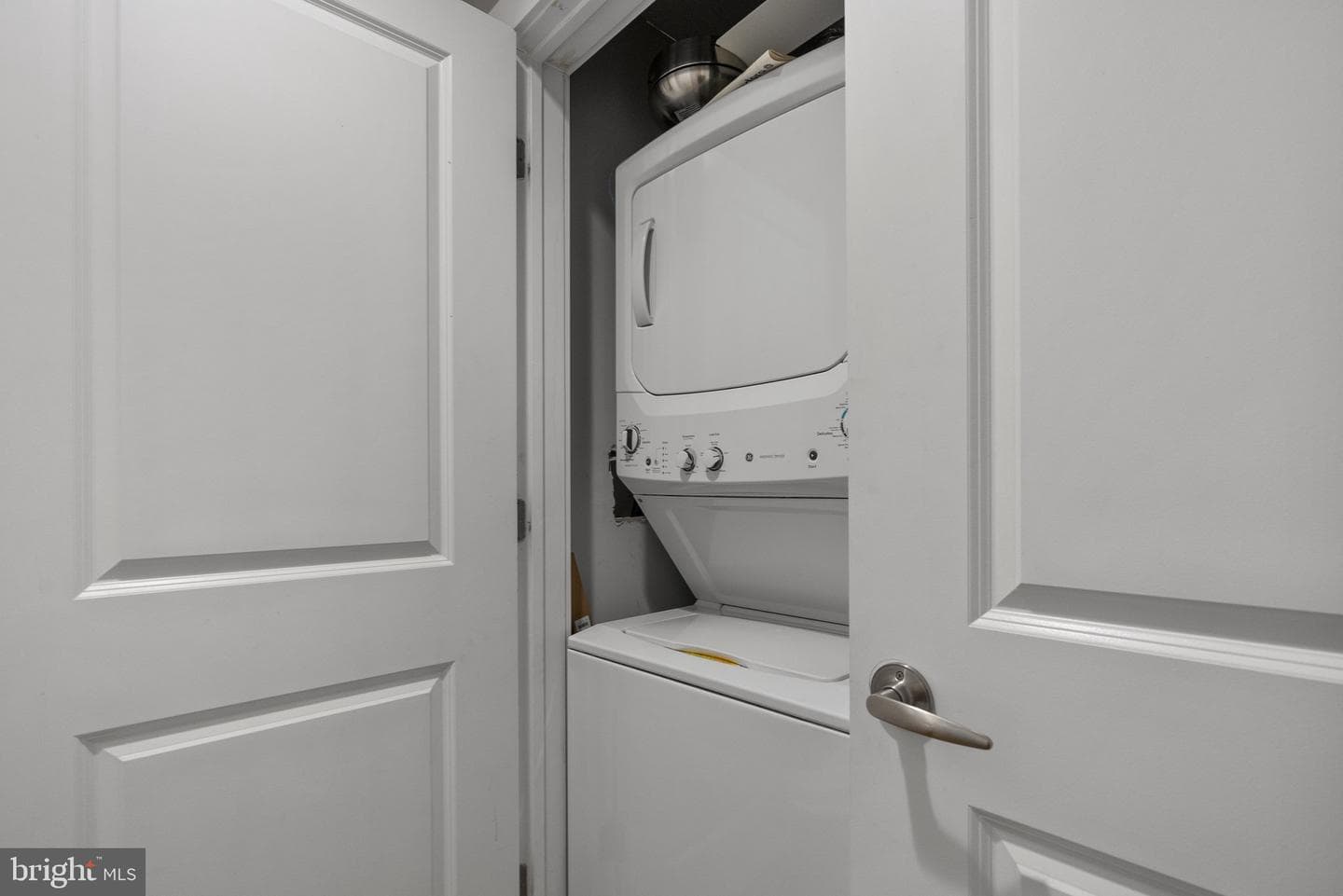 1608 Ridge Avenue #302 photo 25