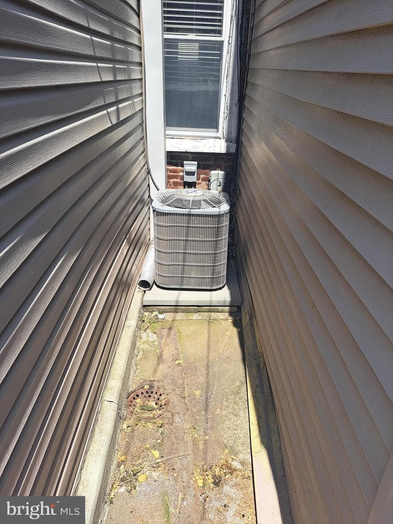 330 Durfor St photo 14