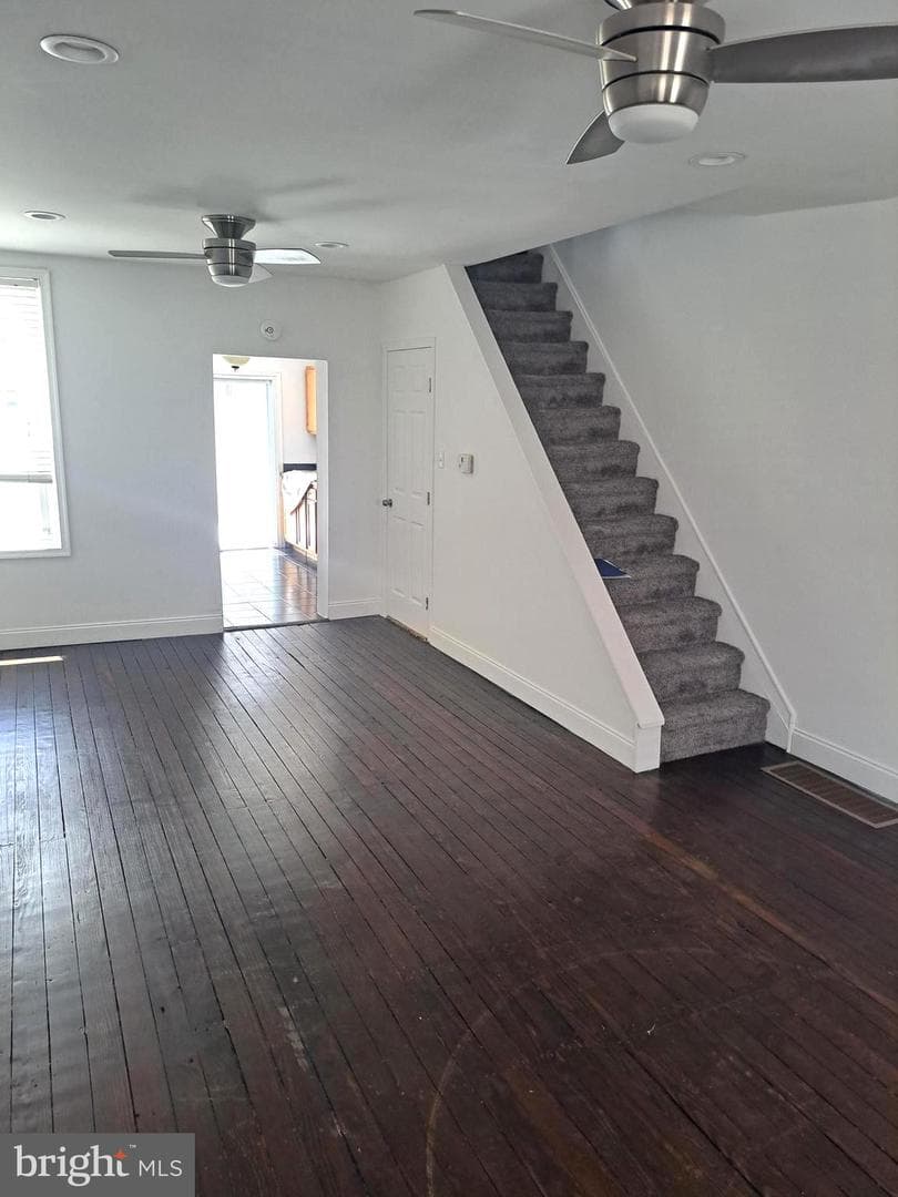 330 Durfor St photo 6