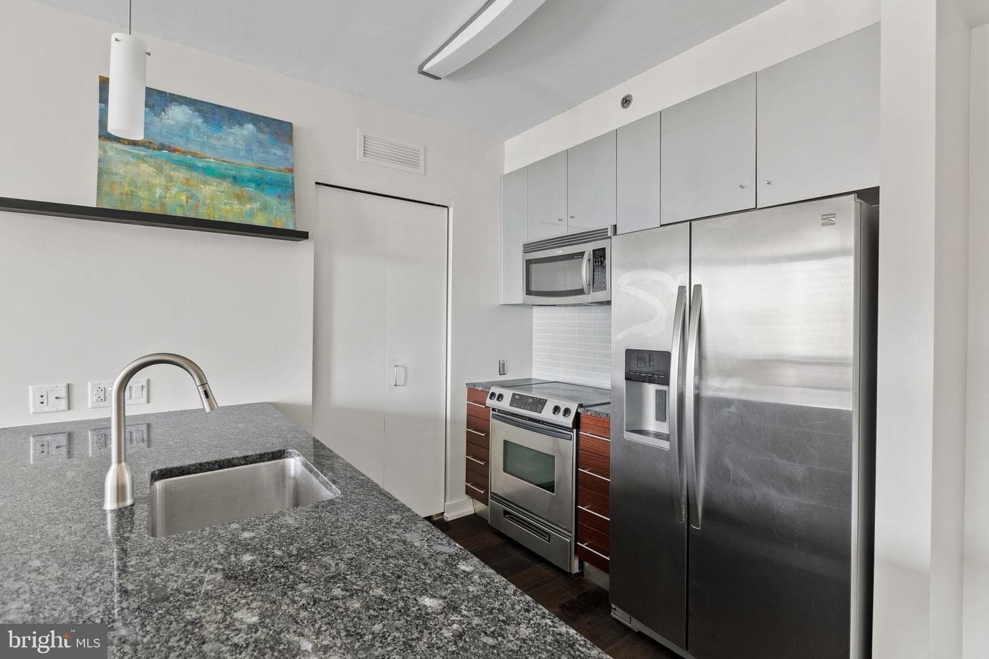 2101 Market Street #805 photo 9